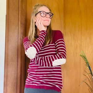 The cutest elbow pad long sleeve you ever did see